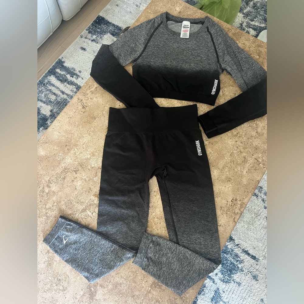 Gymshark SET Adapt Ombré Black and Gray Seamless Top & Leggings Size M - Picture 11 of 17